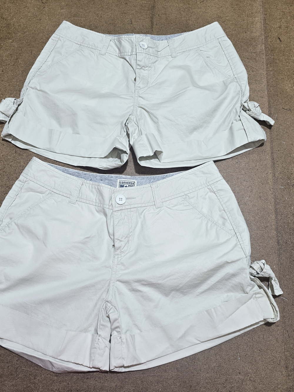 Converse Women’s Light Beige Casual Shorts Size 4